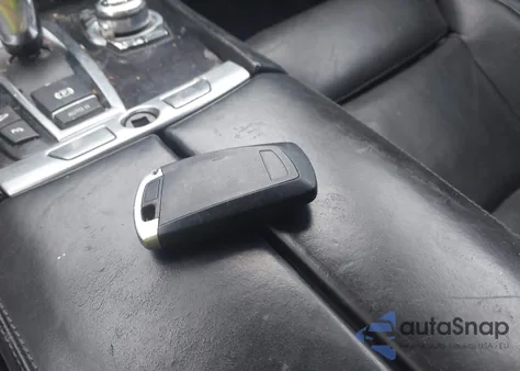 2011 BMW 750I xDrive из США, поврежденный, VIN WBAKC6C54BC394675